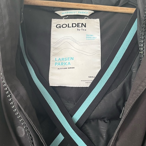 Golden by TNA Larsen Parka - Picture 2 of 3